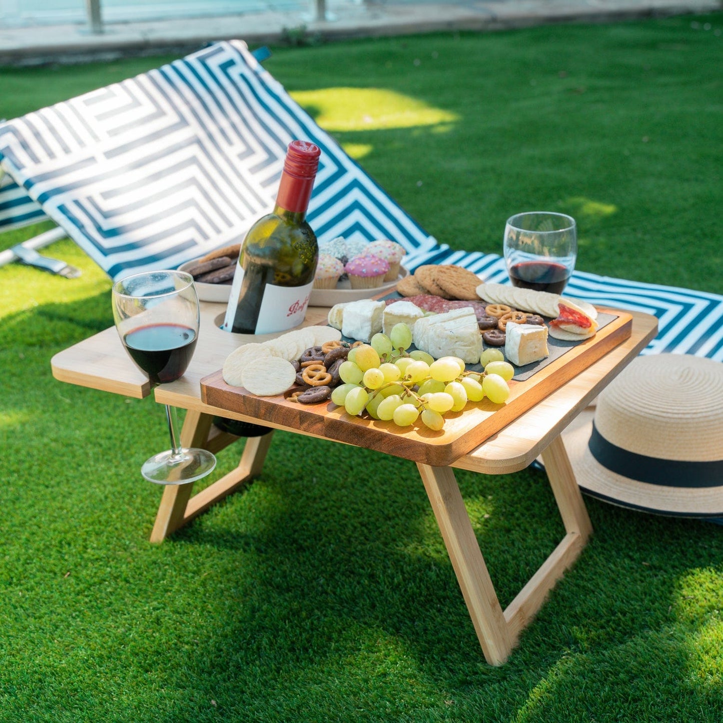 Bamboo Foldable Picnic Table with Wine and Glass Holders