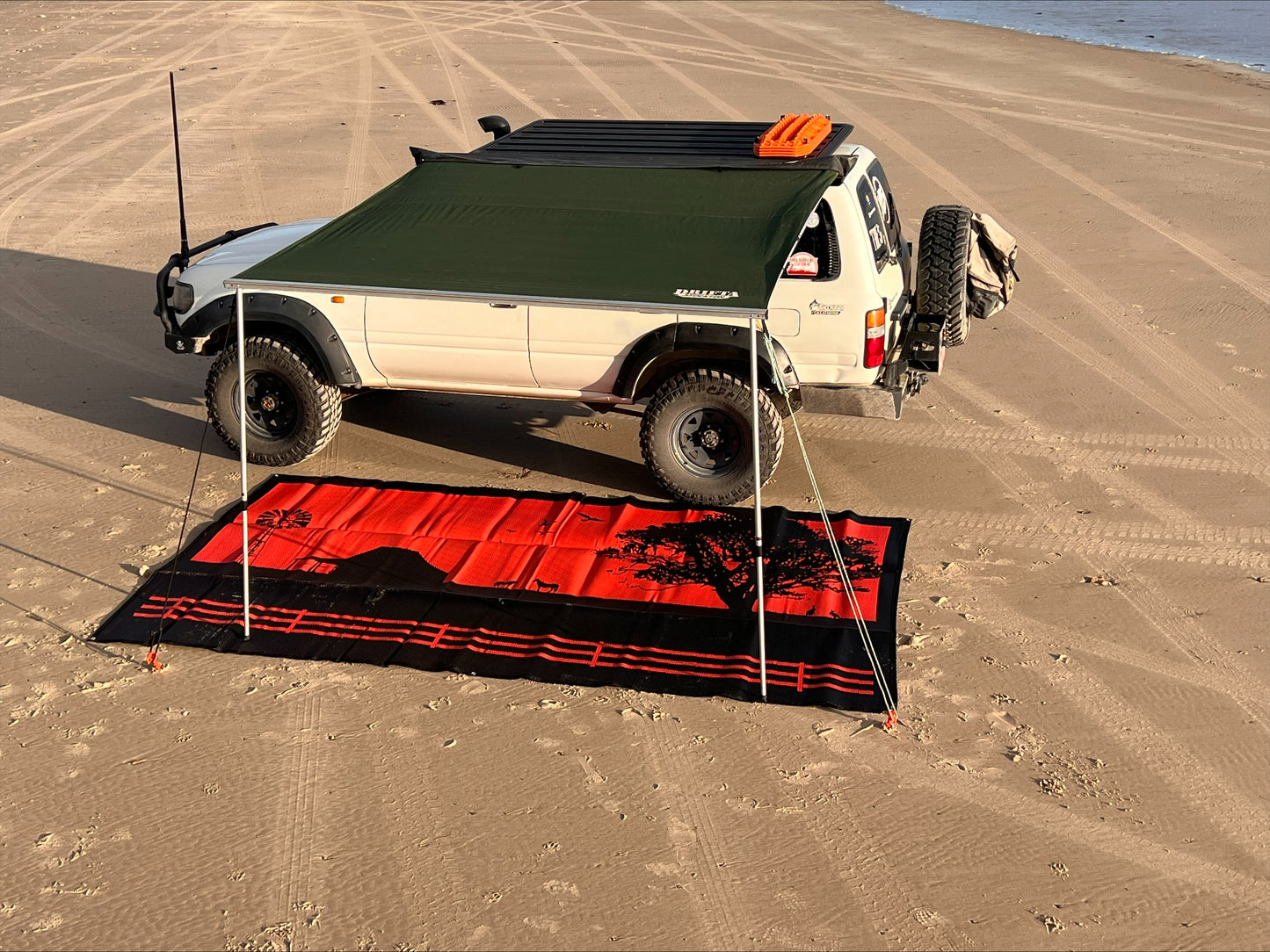 3m x 1.8m Camping Mat
